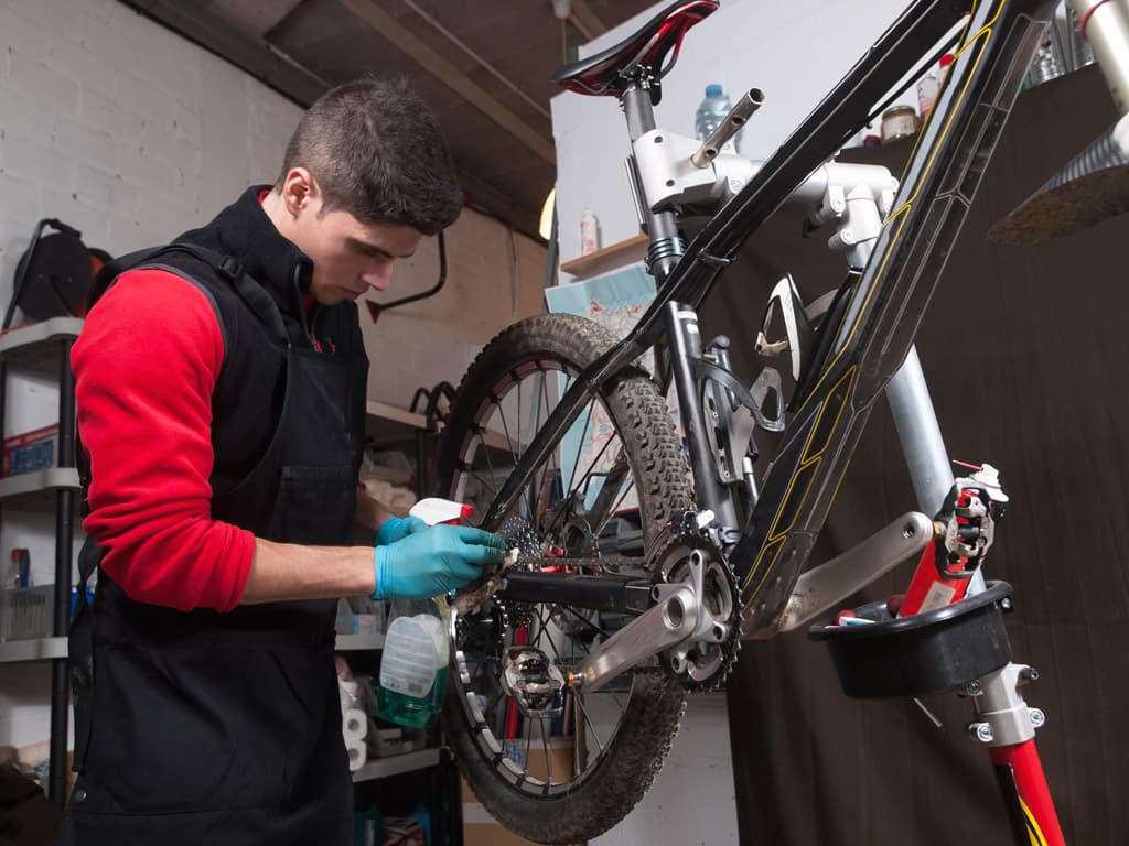 Reparar bicicleta en A Coruña en A Coruña